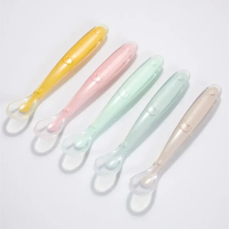Baby Food Bites - ช้อนเด็กซิลิโคนอ่อนนุ่มเด็กวัยหัดเดินอาหารเสริมการฝึกอบรมช้อนสําหรับทารกช้อนปลายอ่อนบนโต๊ะอาหารเด็ก